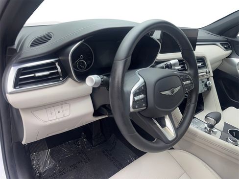 Used 2025 Genesis G70 2.5T image 50