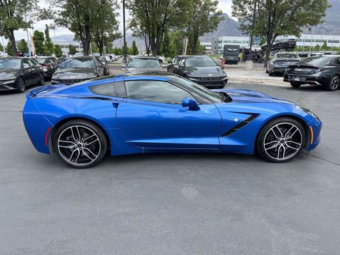 Used 2015 Chevrolet Corvette Stingray Coupe w/ 2LT Preferred Equipment Group RWD image 6
