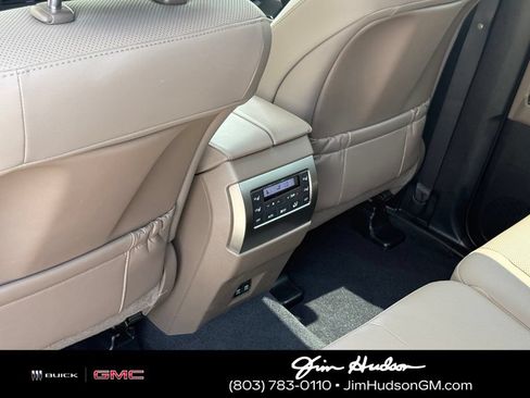 Used 2022 Lexus GX 460 Premium w/ Premium Package AWD/4WD image 27