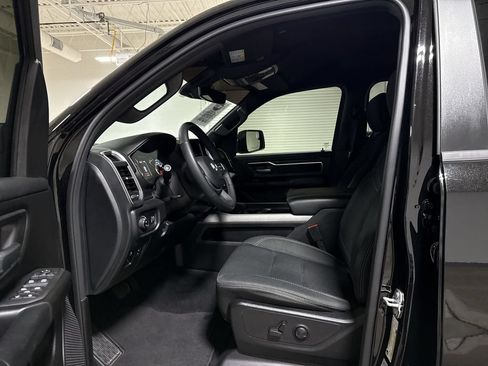Used 2025 RAM 1500 Big Horn AWD/4WD image 19