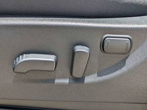 New 2026 Nissan Frontier SV w/ SV Convenience Package RWD image 22