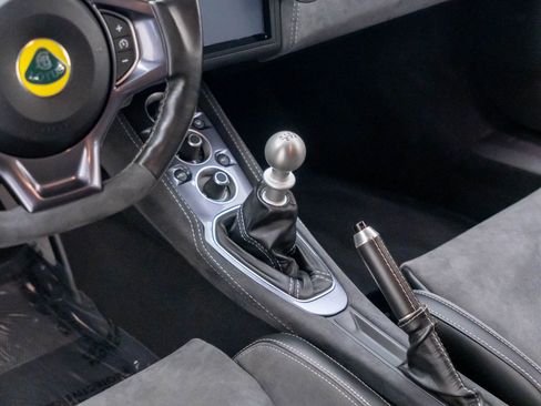Used 2017 Lotus Evora 400 RWD image 11