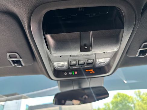 Used 2025 Cadillac XT4 Sport w/ Cold Weather Package FWD image 39