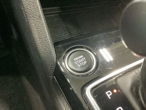 Certified 2023 Kia Sportage EX image 18