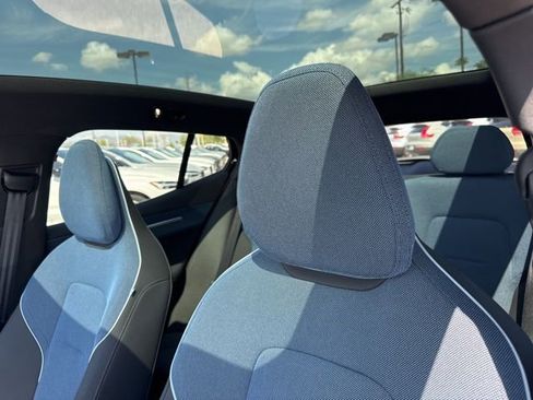 New 2025 Volvo EX30 Plus w/ Protection Package Premier image 14