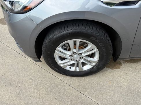 Used 2019 Buick Enclave Essence AWD/4WD image 53
