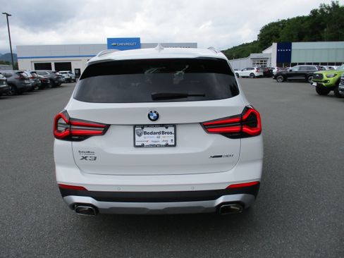 Used 2023 BMW X3 xDrive30i AWD/4WD image 6