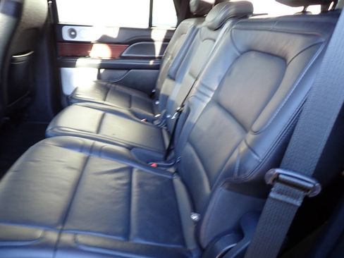 Certified 2023 Lincoln Navigator Reserve image 16
