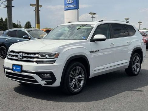 Used 2019 Volkswagen Atlas SEL R-Line AWD/4WD image 4