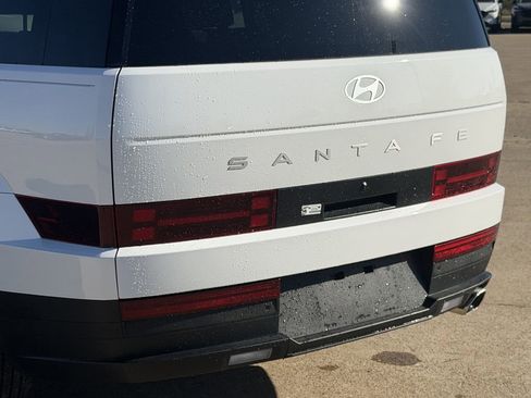 Used 2025 Hyundai Santa Fe SEL image 6