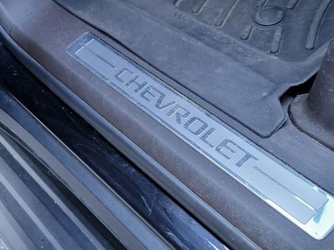 Used 2022 Chevrolet Tahoe LT w/ Luxury Package AWD/4WD image 29