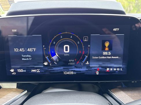 Used 2025 Chevrolet Tahoe High Country image 32