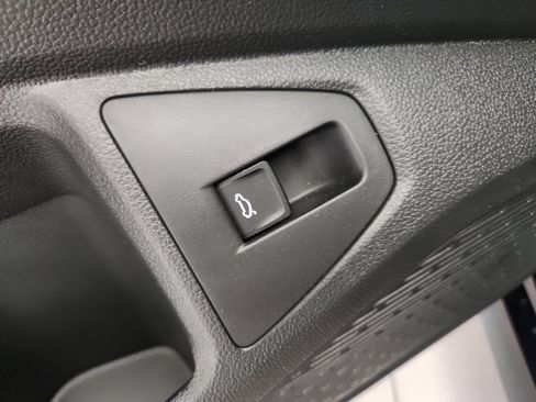 New 2026 Volkswagen Jetta GLI Autobahn FWD image 10