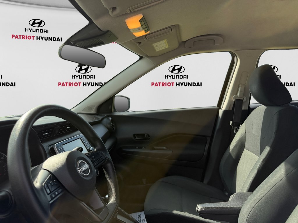 Used 2024 Nissan Kicks S FWD image 9
