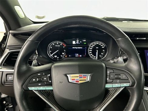 Certified 2020 Cadillac XT6 Sport image 11