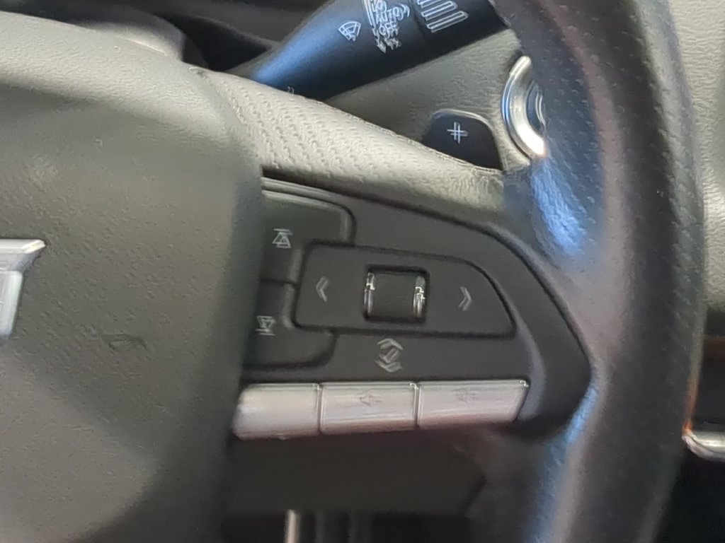 Used 2023 Cadillac XT4 Sport AWD/4WD image 30