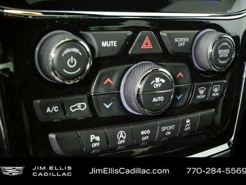 Used 2021 Jeep Grand Cherokee Limited RWD image 16