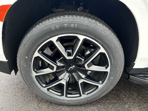 Used 2023 Chevrolet Suburban RST image 34