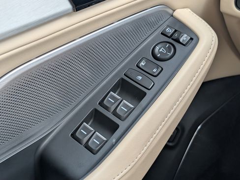 Certified 2026 Acura MDX SH-AWD w/ Technology Package image 24