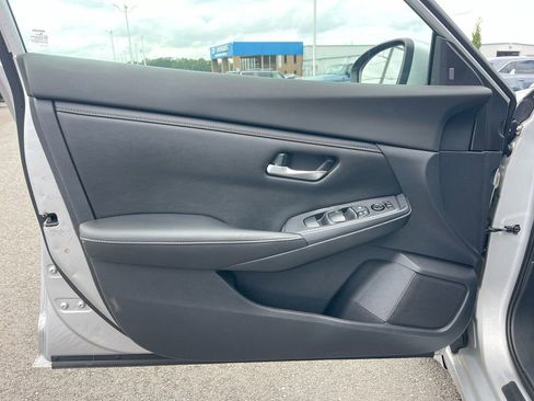 Used 2020 Nissan Sentra SV image 23