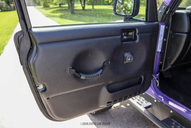 Used 2003 Jeep Wrangler Sahara AWD/4WD image 34
