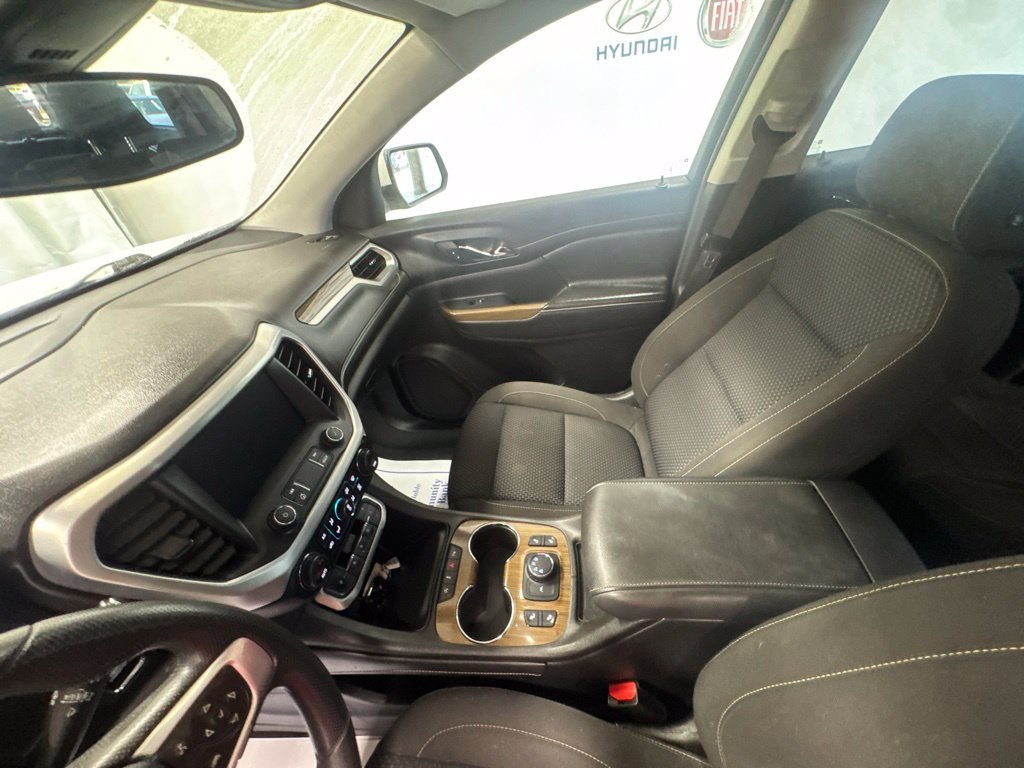 Used 2022 GMC Acadia SLE w/ Driver Convenience Package AWD/4WD image 20