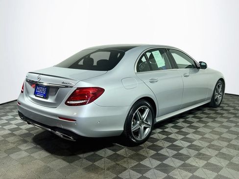 Used 2018 Mercedes-Benz E 300 4MATIC image 7