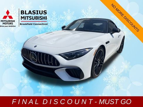 Used 2022 Mercedes-Benz SL 55 AMG 4MATIC w/ Driver Assistance Package image 16