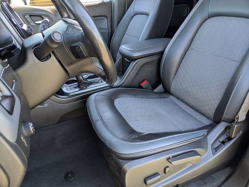 Used 2019 Chevrolet Colorado Z71 RWD image 15