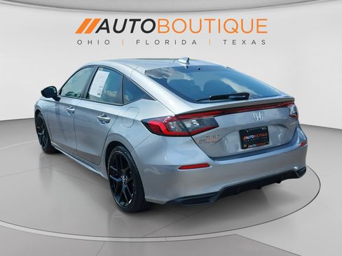 Used 2023 Honda Civic Sport image 3