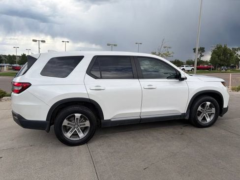 Used 2024 Honda Pilot EX-L image 14