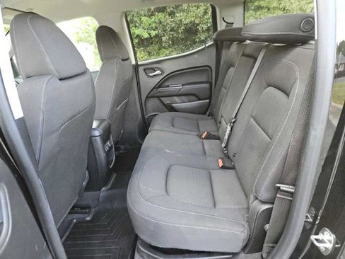 Used 2020 GMC Canyon SLE w/ Elevation Edition image 22