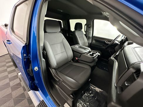 Used 2022 Chevrolet Silverado 1500 RST RWD image 28