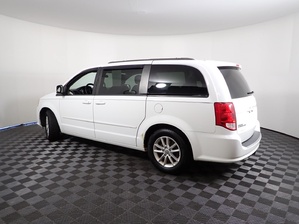 Used 2015 Dodge Grand Caravan SXT FWD image 9