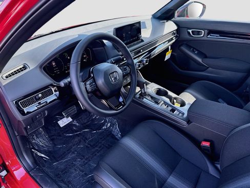 Certified 2026 Honda Civic Sport image 9