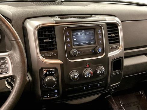 Used 2024 RAM 1500 Warlock AWD/4WD image 7