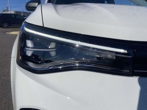 New 2026 Volkswagen Taos S image 4