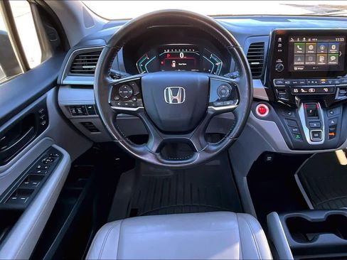 Used 2018 Honda Odyssey EX-L image 5