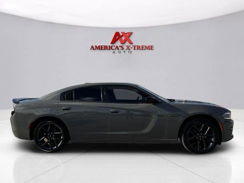 Used 2019 Dodge Charger SXT w/ Plus Group image 6
