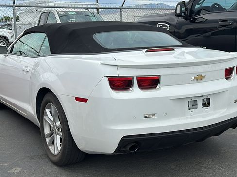Used 2013 Chevrolet Camaro LT RWD image 2