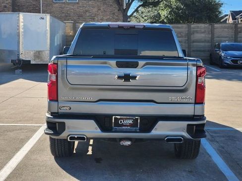 Used 2024 Chevrolet Silverado 1500 High Country w/ Technology Package image 14