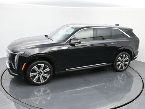 New 2025 Cadillac Escalade IQ Luxury 2 image 24
