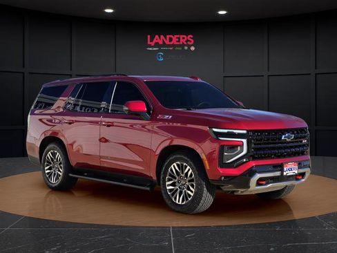 Used 2025 Chevrolet Tahoe Z71 w/ Z71 Off-Road Package image 5