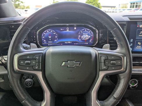 Used 2023 Chevrolet Silverado 1500 RST AWD/4WD image 18
