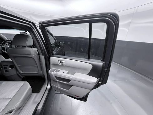 Used 2015 Honda Pilot LX image 21