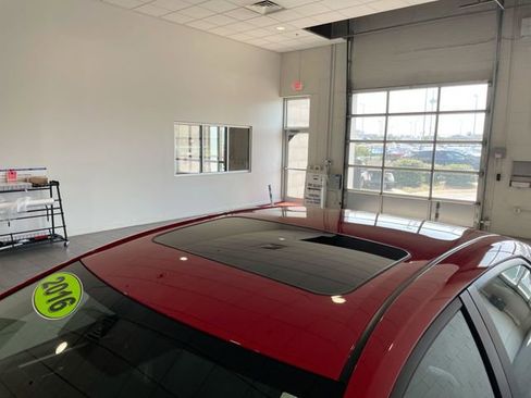 Used 2016 Toyota Corolla S image 9