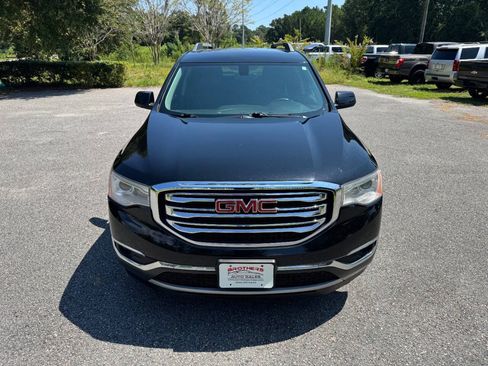 Used 2019 GMC Acadia SLT AWD/4WD image 2