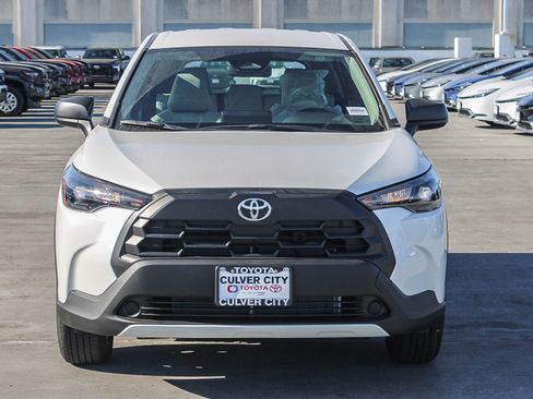 New 2026 Toyota Corolla Cross L FWD image 2