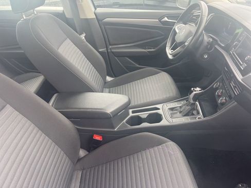 Used 2024 Volkswagen Jetta S image 9