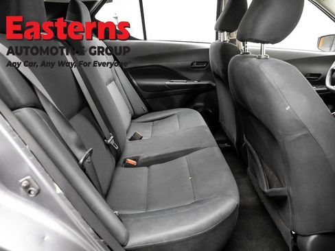 Used 2023 Nissan Kicks S FWD image 21